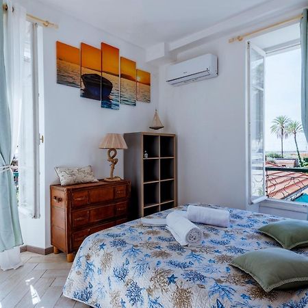 New Fishermans House Seaside, Air Conditioning & Wi-Fi บอร์ดิเกรา ภายนอก รูปภาพ