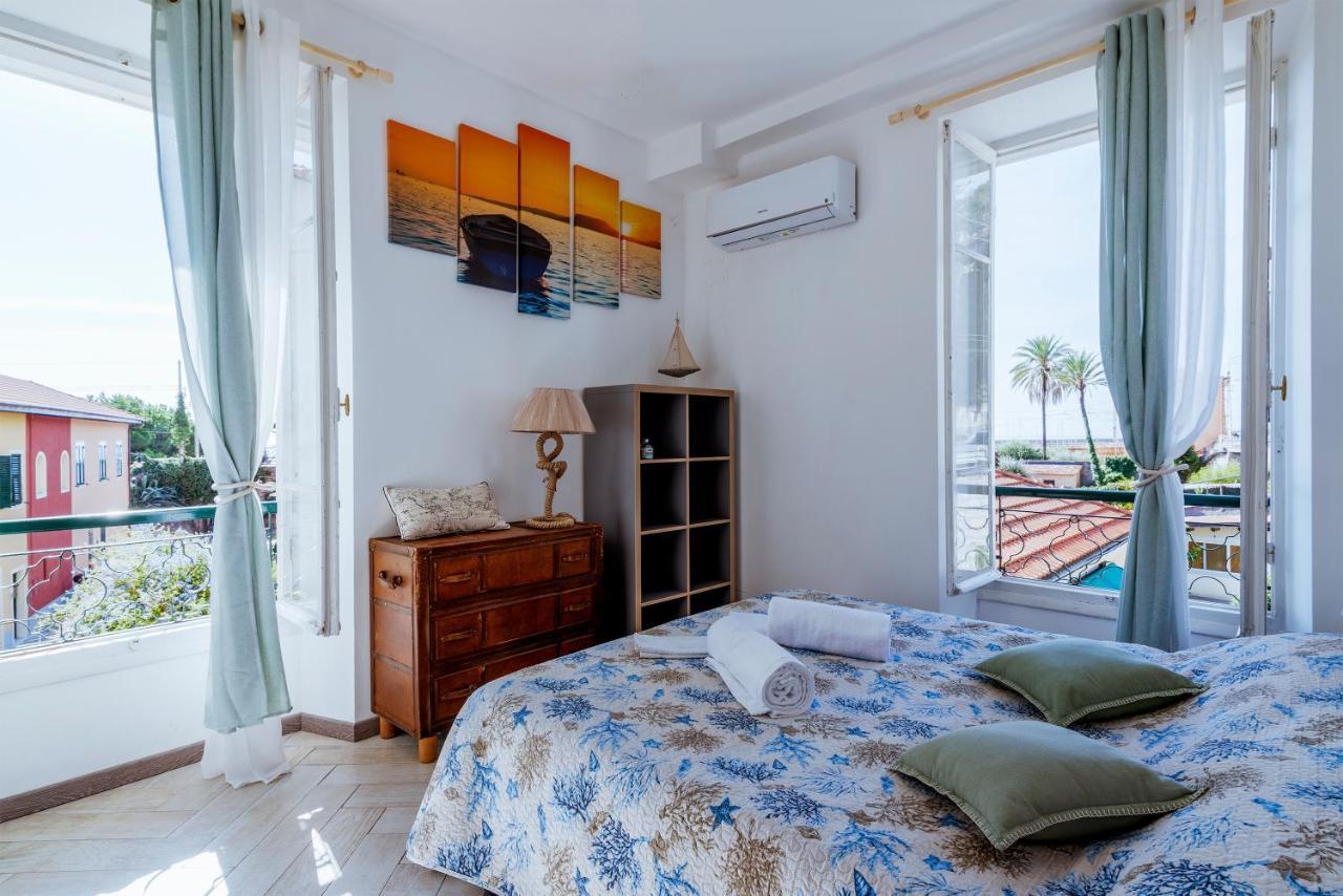 New Fishermans House Seaside, Air Conditioning & Wi-Fi บอร์ดิเกรา ภายนอก รูปภาพ