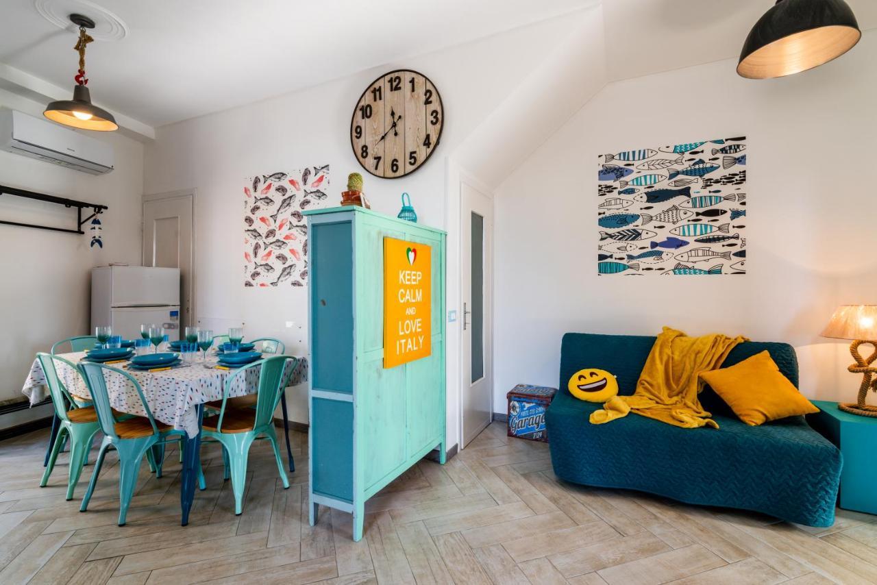 New Fishermans House Seaside, Air Conditioning & Wi-Fi บอร์ดิเกรา ภายนอก รูปภาพ